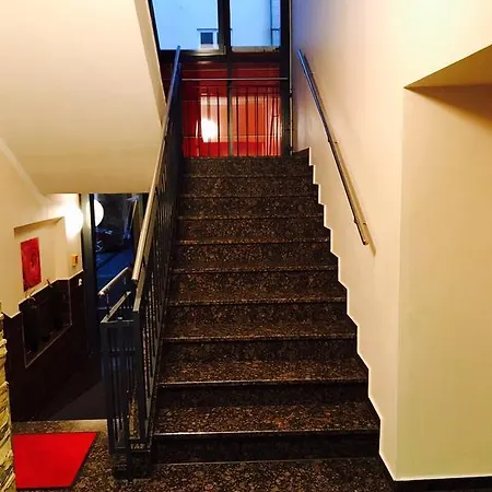 Verdi 3* Munich