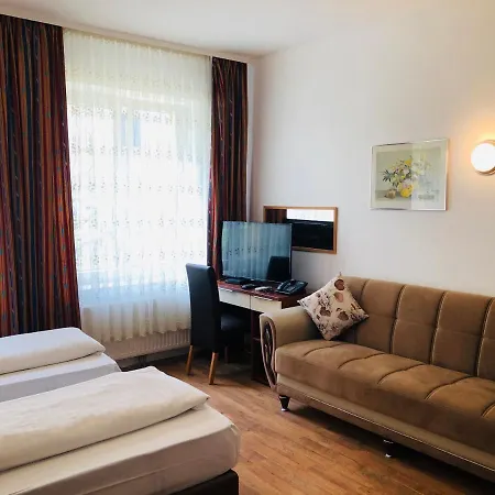 Verdi 3* München